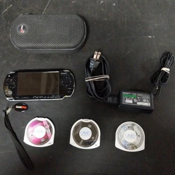 Sony PSP BundlePSP-2001 + Case  Charger Battery Games etc.
